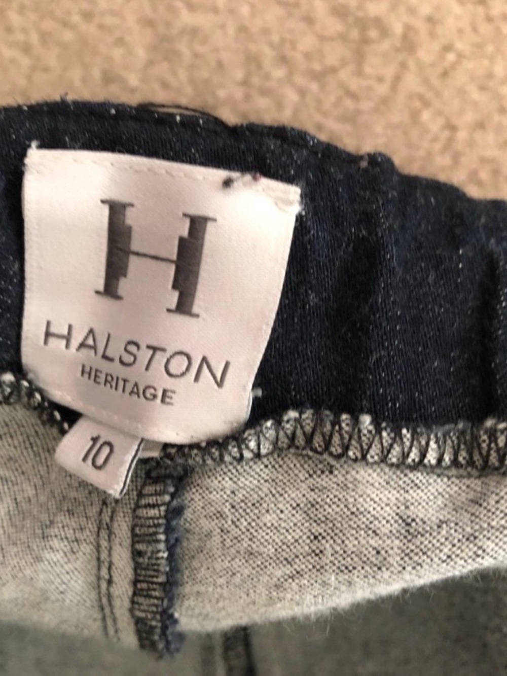 Halston Heritage skinny pull on jeans dark blue Size 10